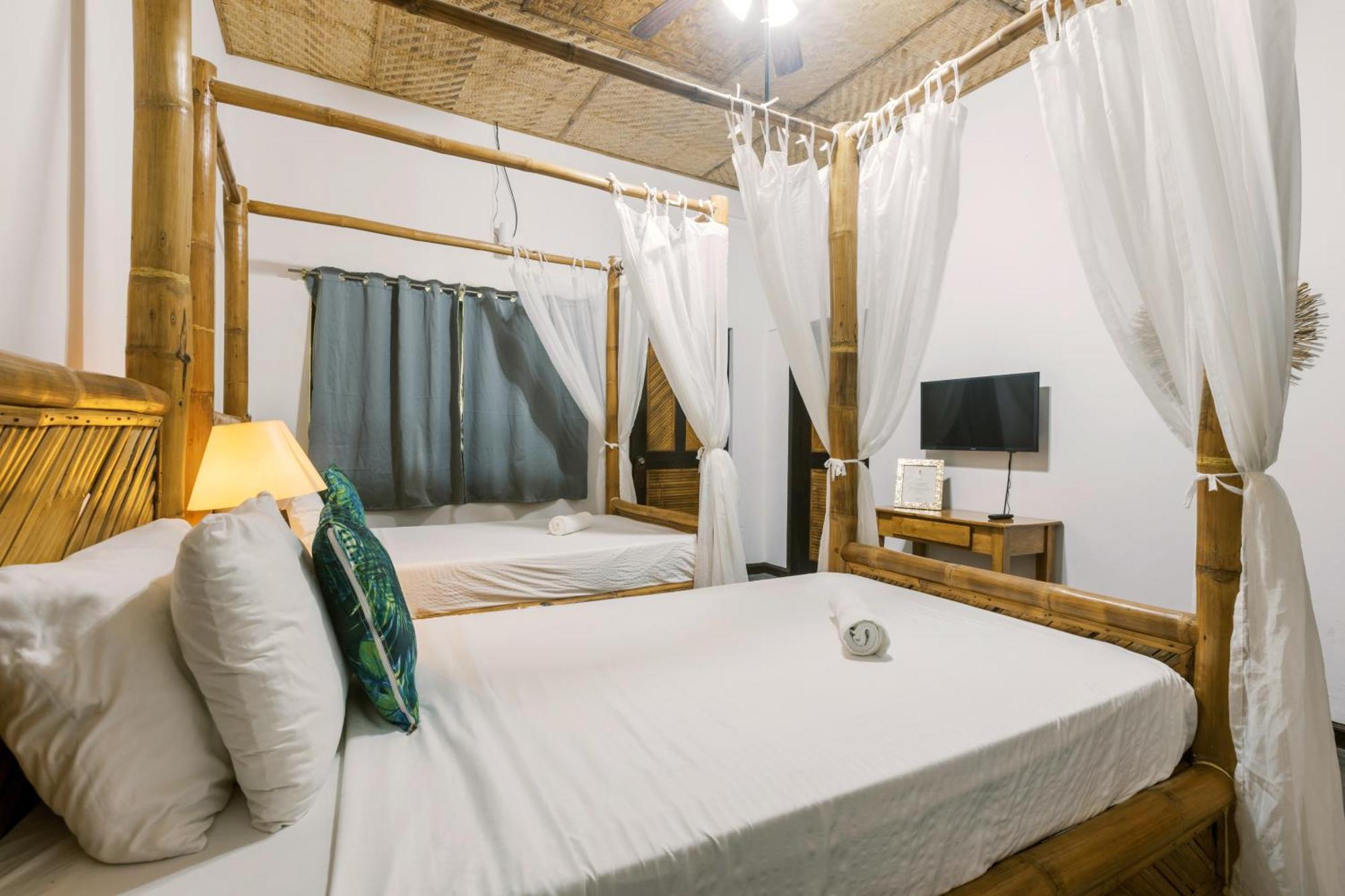 Nabulao Beach Resort Hinoba-an Екстер'єр фото