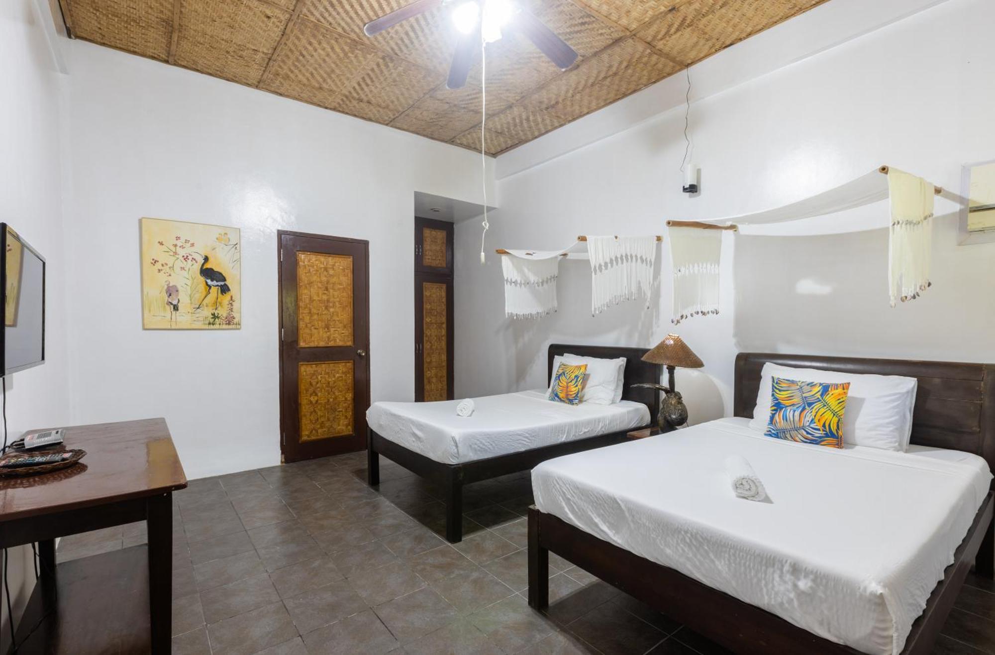Nabulao Beach Resort Hinoba-an Екстер'єр фото