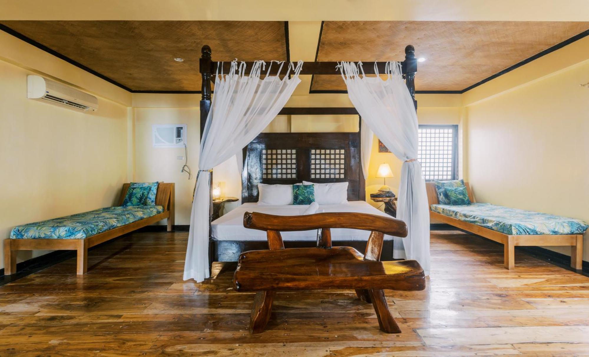 Nabulao Beach Resort Hinoba-an Екстер'єр фото
