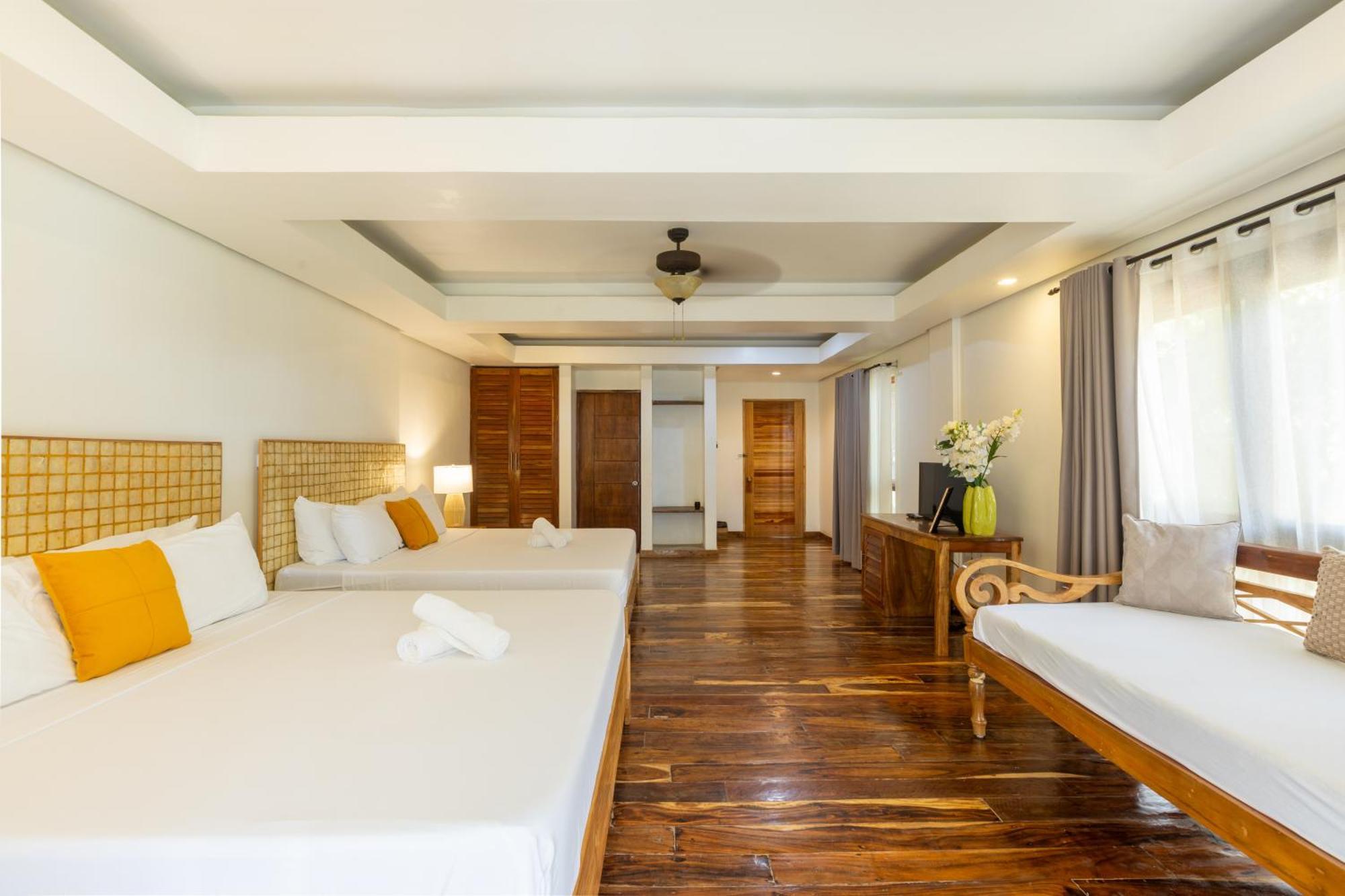 Nabulao Beach Resort Hinoba-an Екстер'єр фото