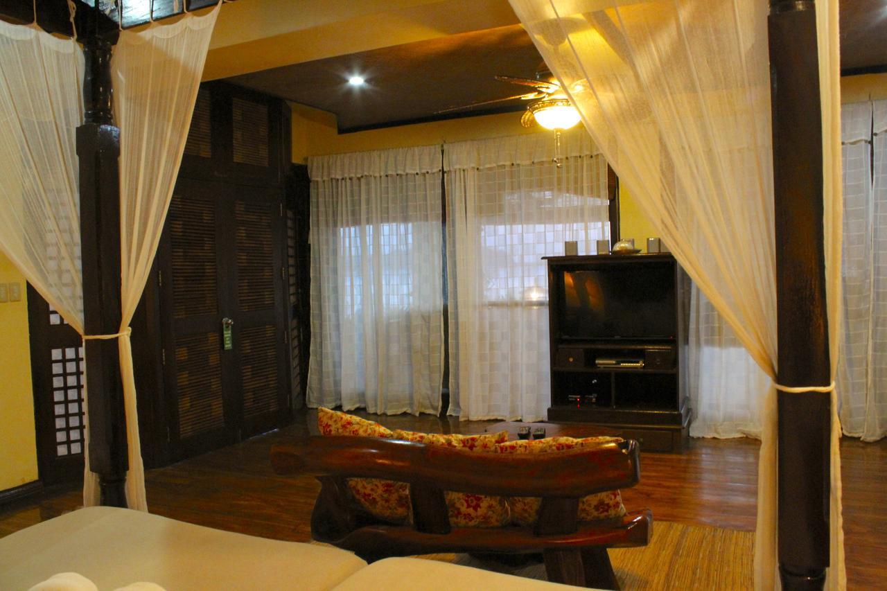 Nabulao Beach Resort Hinoba-an Екстер'єр фото